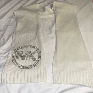 Michael Kors cream scarf